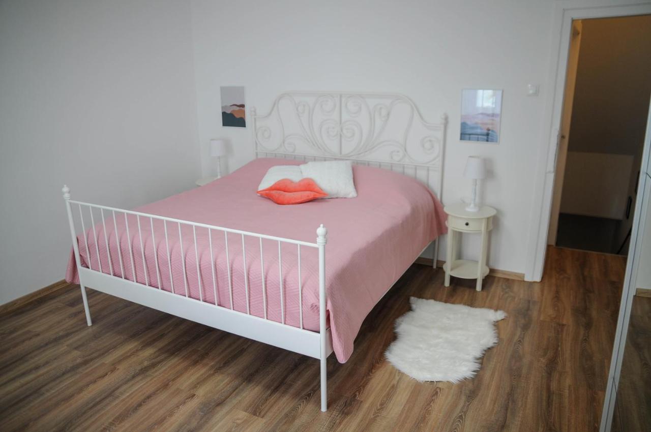 Apartman Gulliver In The Center, 10 Meters From The Sea With Private Parking In Natural Shade غاباس المظهر الخارجي الصورة